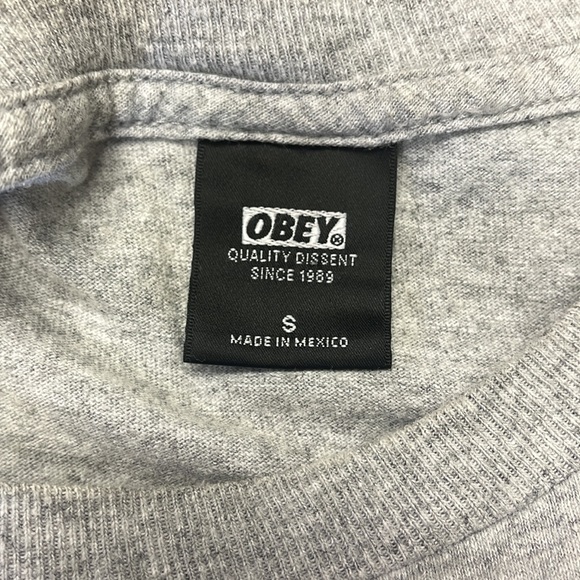 Obey T - Picture 3 of 4